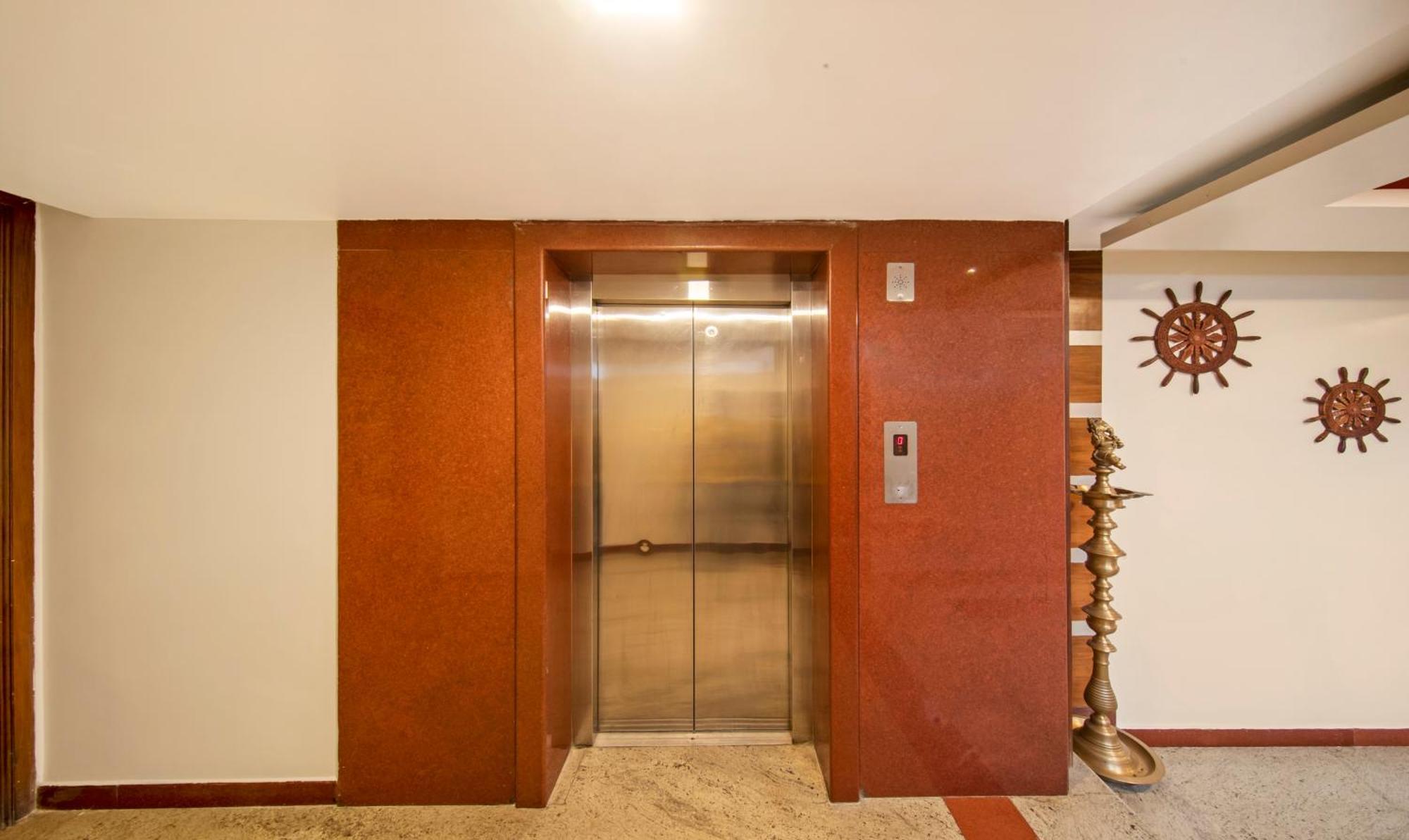 Hotel Treebo Sam Residency Coimbatore Exterior foto