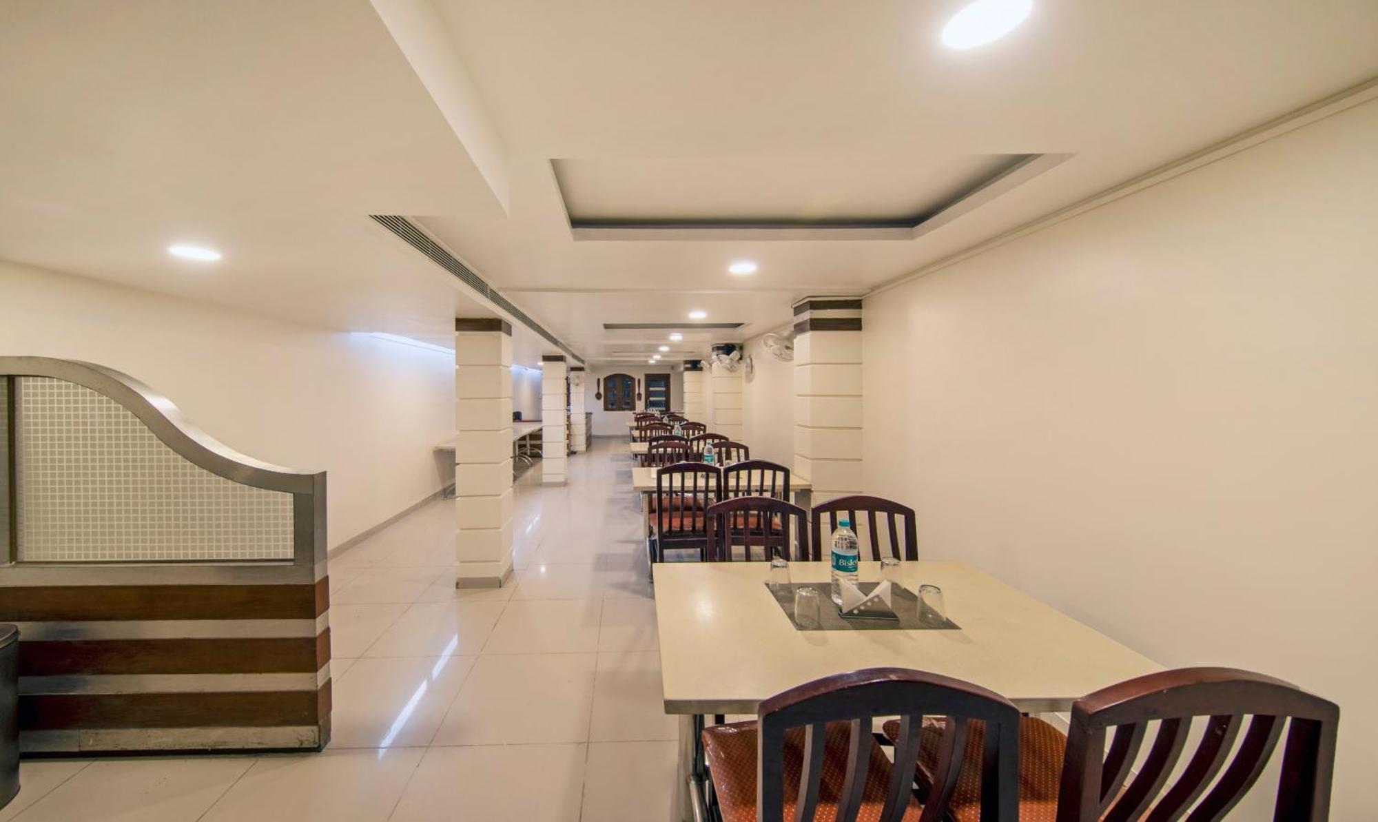 Hotel Treebo Sam Residency Coimbatore Exterior foto